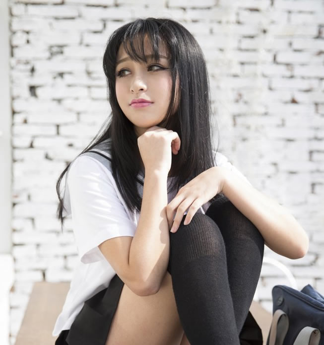 日系妹子Sora迷人学生制服 性感美女 美女图片