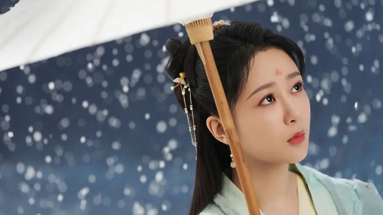 杨紫11月开拍《嫡谋》宅斗剧,男主檀健次,逆袭大女主剧情对标《知否》