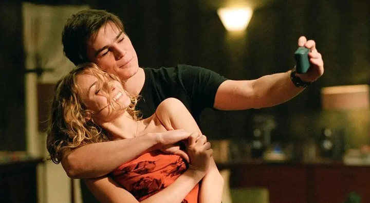 美国大尺度影片,《谜情公寓》:爱与谎言交织,命运转角处的迷离情殇