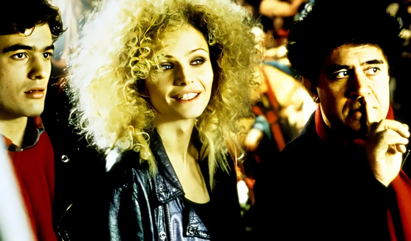 《活色生香》：欲望的深渊，青春的荒诞与人性的救赎